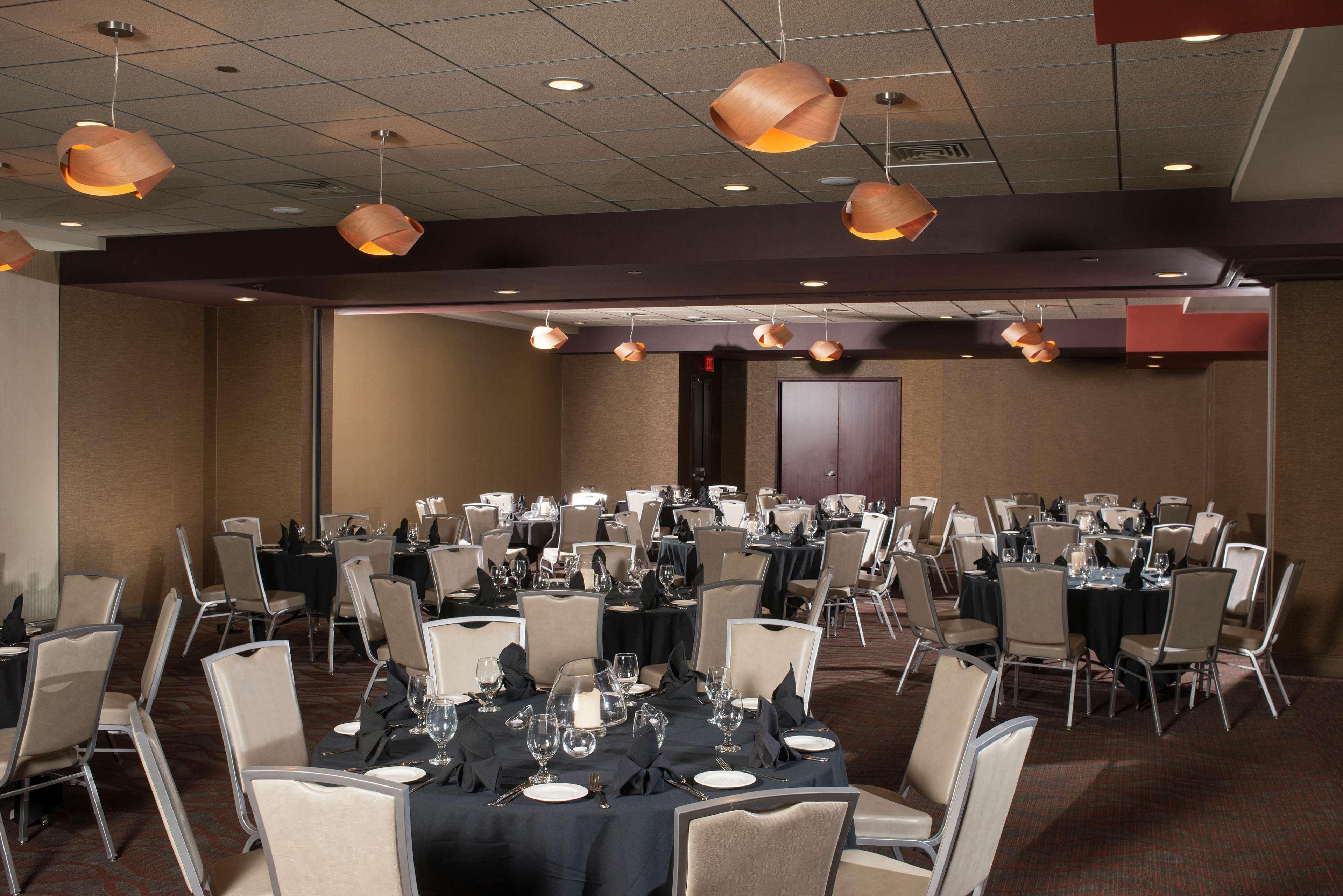 The Broadway Columbia - A Doubletree By Hilton Hotel מראה חיצוני תמונה