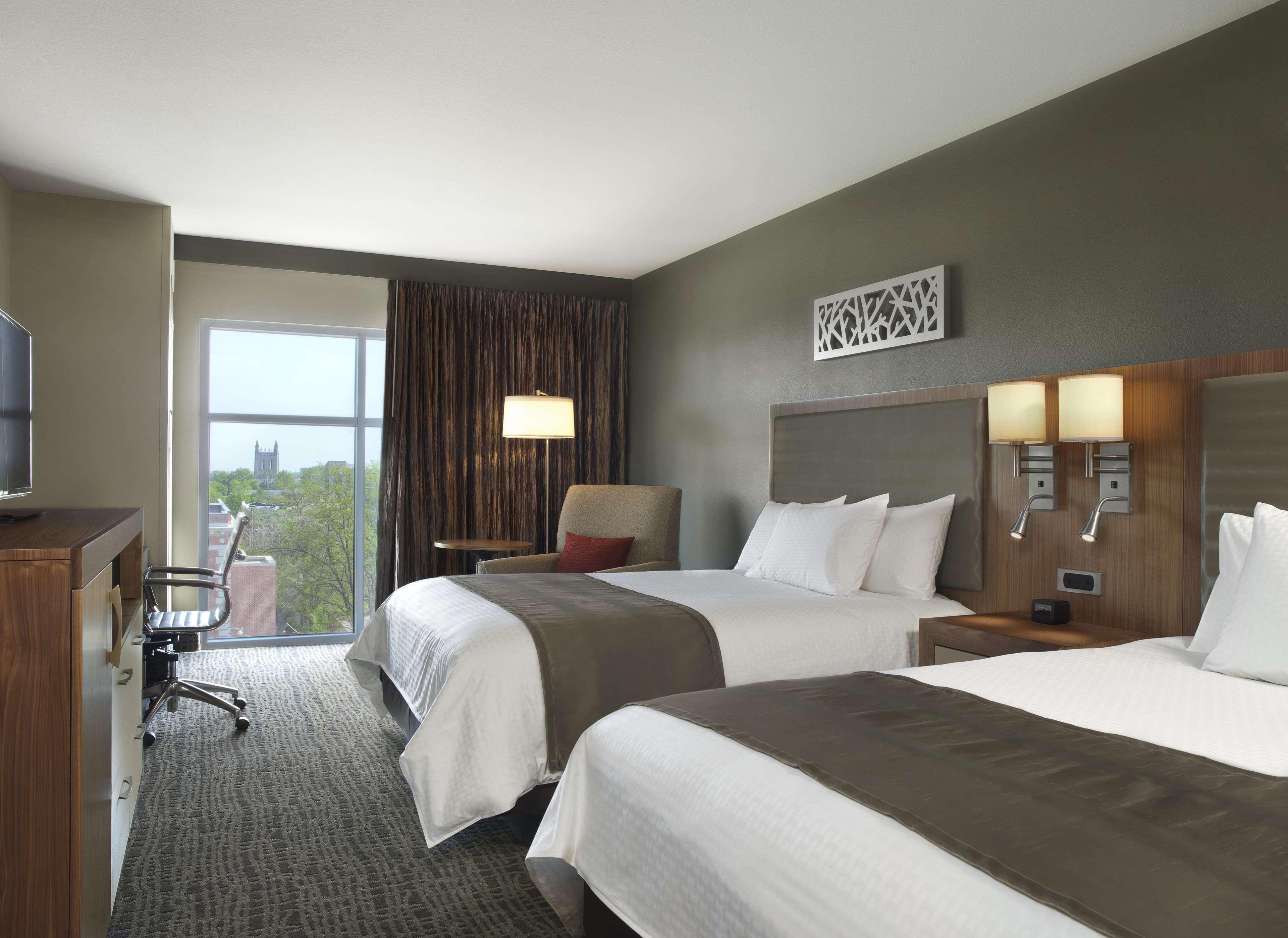 The Broadway Columbia - A Doubletree By Hilton Hotel מראה חיצוני תמונה