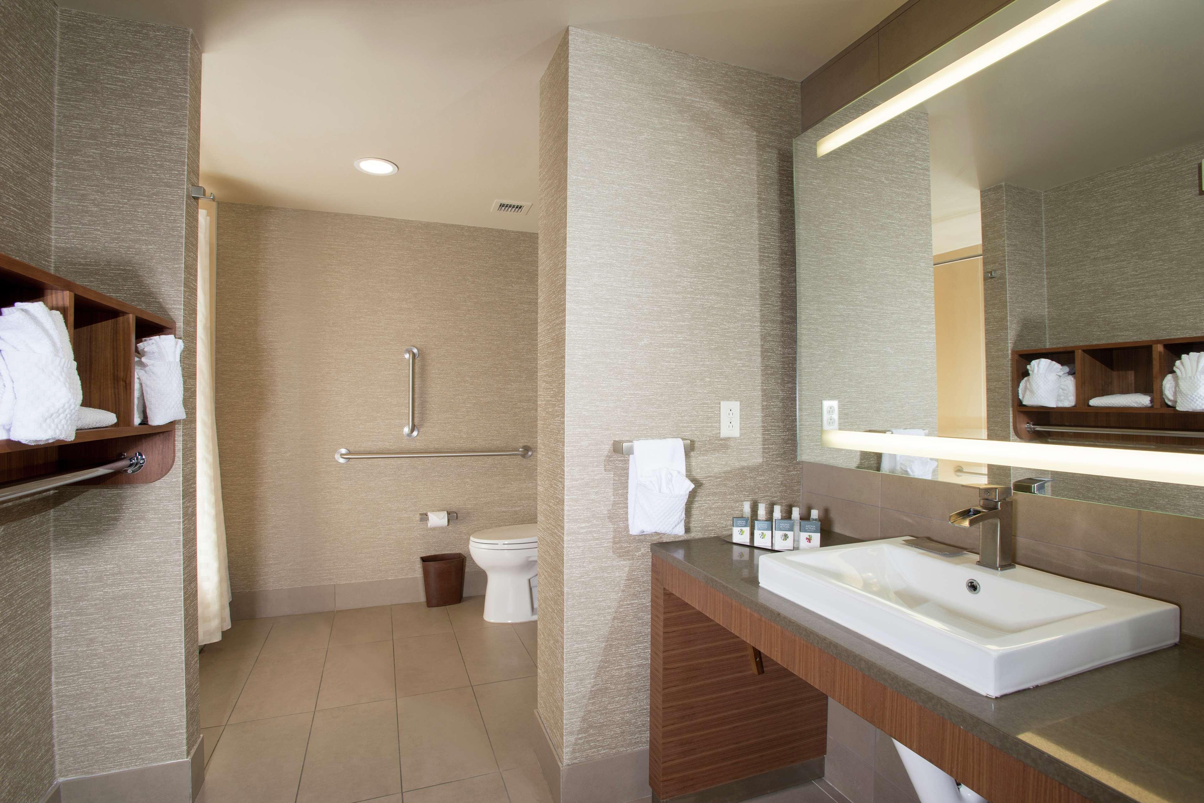 The Broadway Columbia - A Doubletree By Hilton Hotel מראה חיצוני תמונה