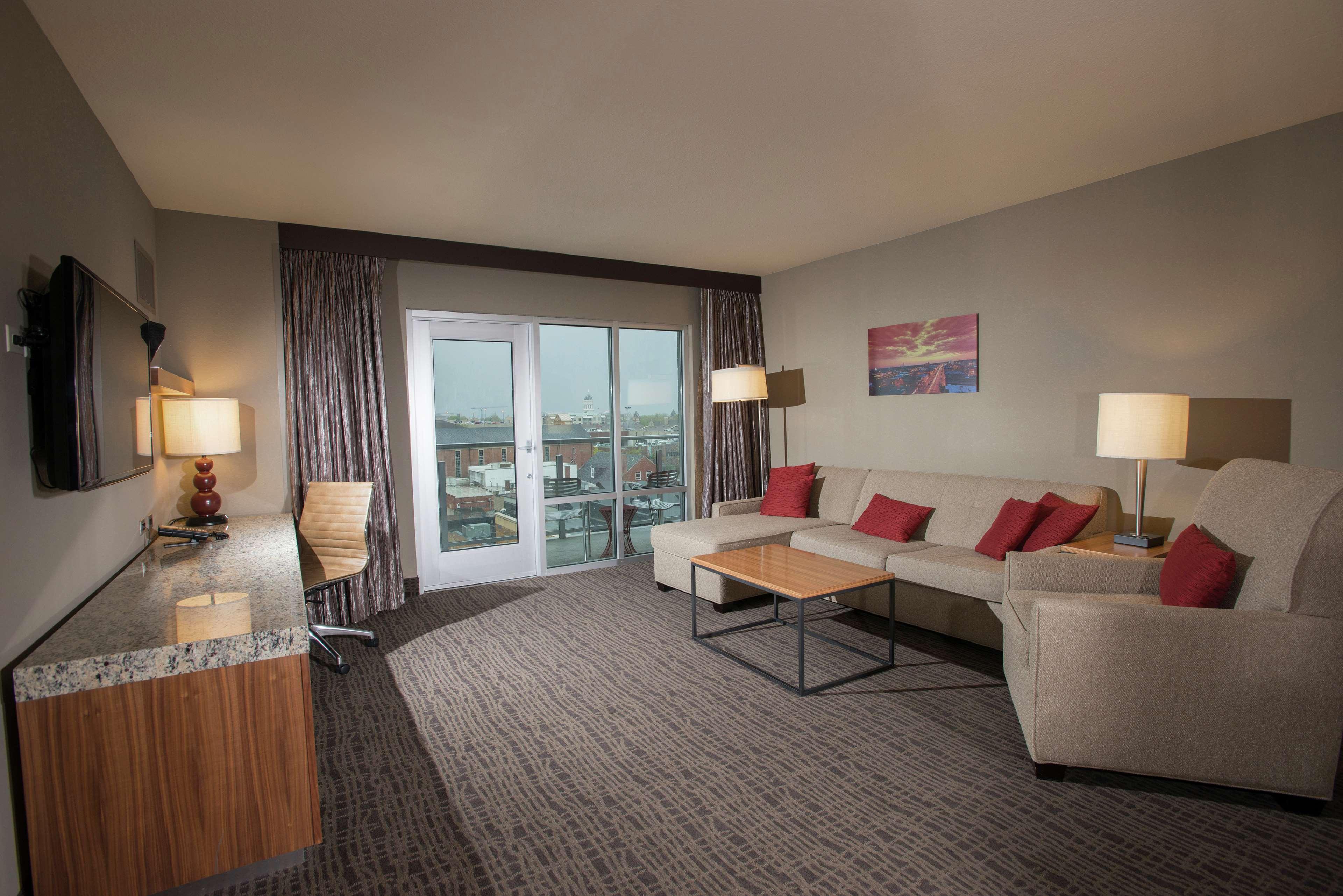 The Broadway Columbia - A Doubletree By Hilton Hotel מראה חיצוני תמונה