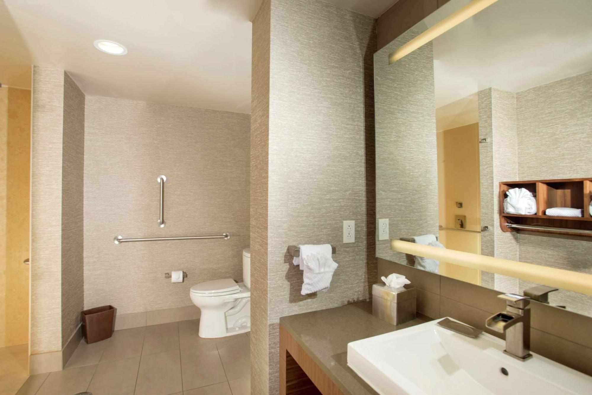 The Broadway Columbia - A Doubletree By Hilton Hotel מראה חיצוני תמונה