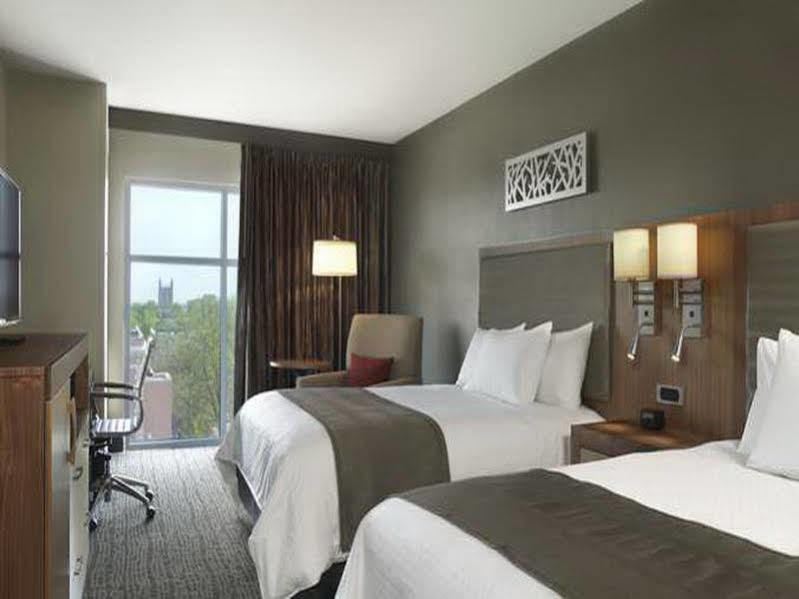 The Broadway Columbia - A Doubletree By Hilton Hotel מראה חיצוני תמונה